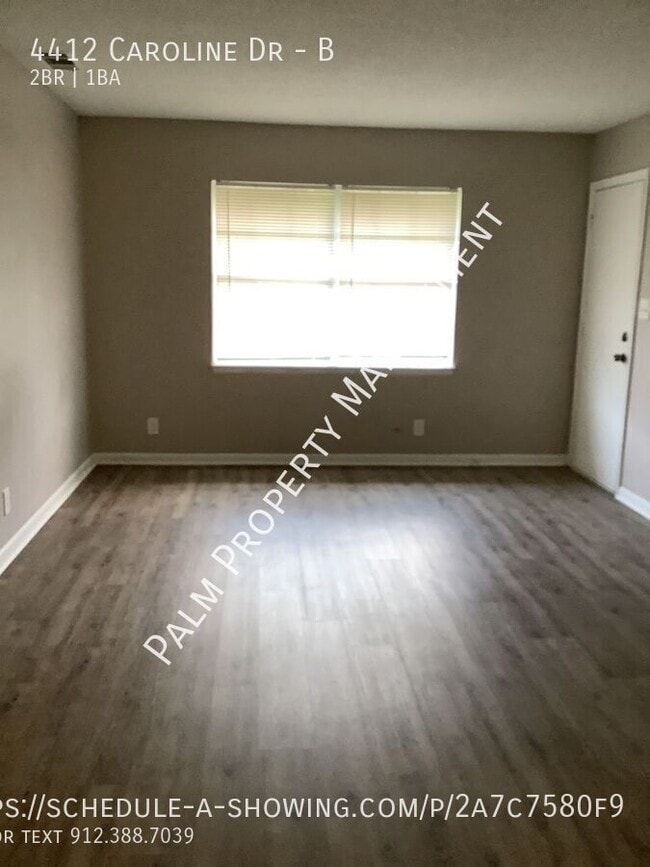 Building Photo - 4412 Caroline Dr