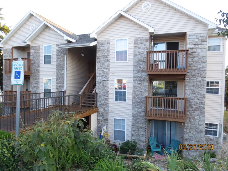 Building Photo - 111 Vixen Cir