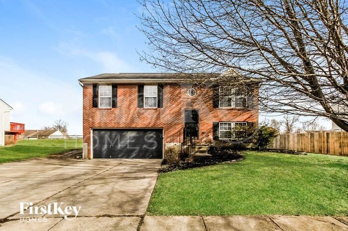 Primary Photo - 32 Mallard Dr