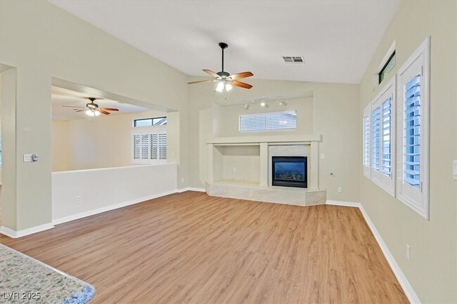 Building Photo - 1813 Puerto Way
