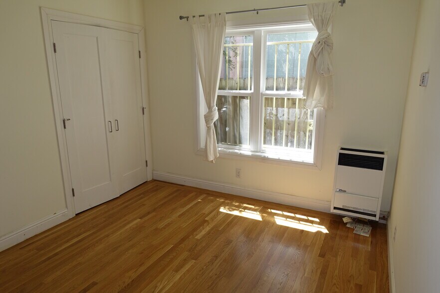 Building Photo - 2343 Dwight Way