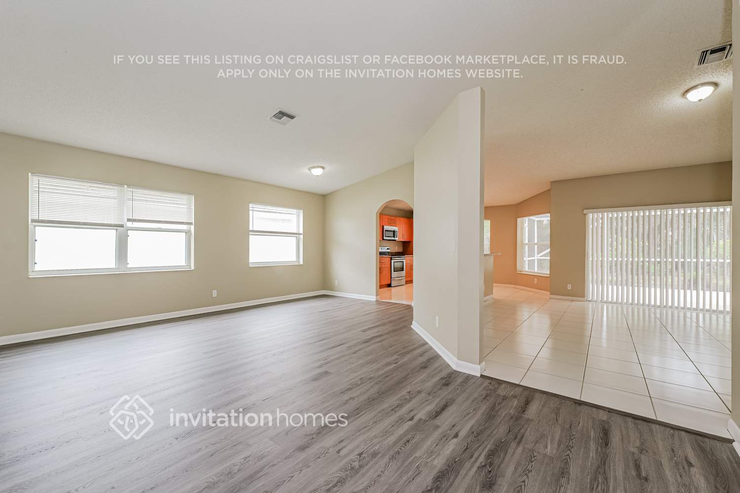 Building Photo - 1796 S Club Dr