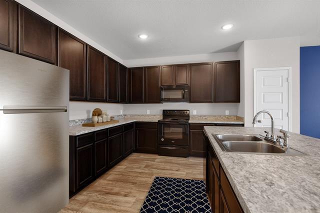 Building Photo - 813 Billups Dr