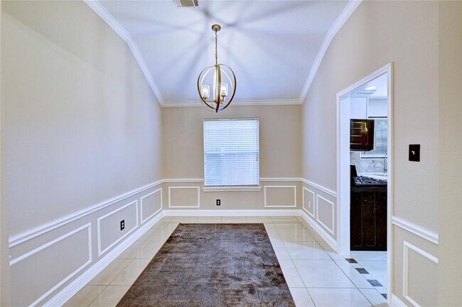 Building Photo - 21115 Rushing Creek Ln