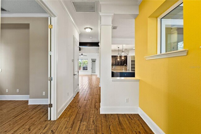 Building Photo - 13041 Gabor Ave