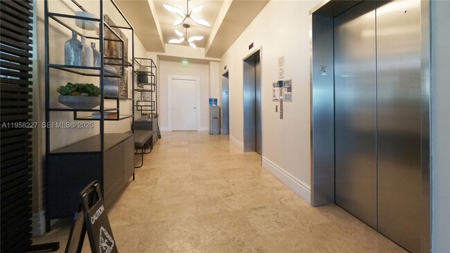 Building Photo - 17375 Collins Ave