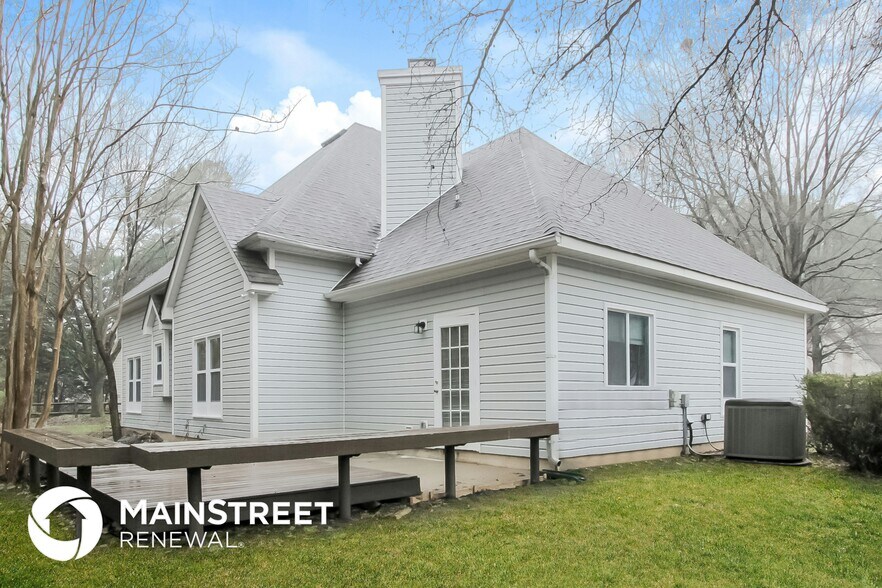 Building Photo - 7204 Bevington Oaks Ct