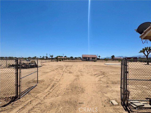 Building Photo - 8867 Gorgonio Rd