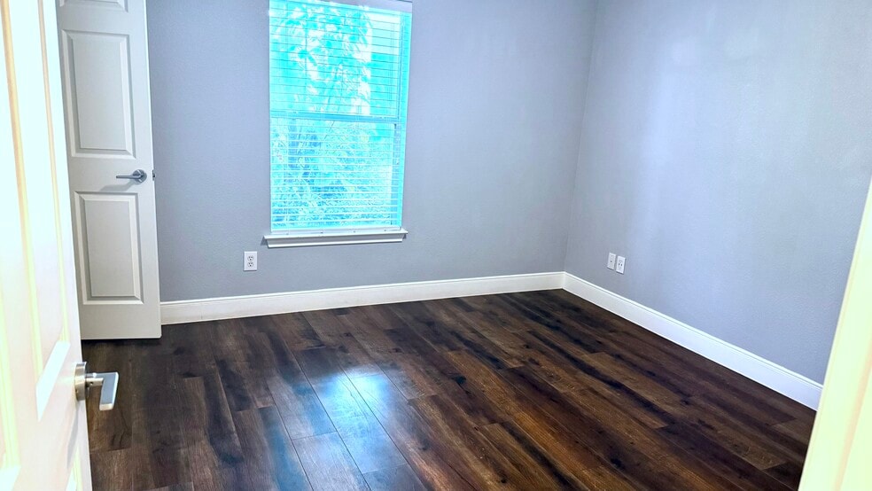 *will be furnished* - 1721 Stuart St