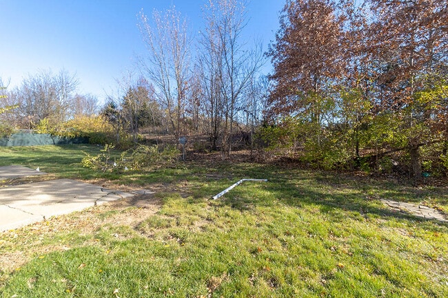 Building Photo - 7216 N Moberly Dr