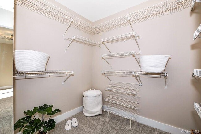 Building Photo - 103 Rambling Brook Rd