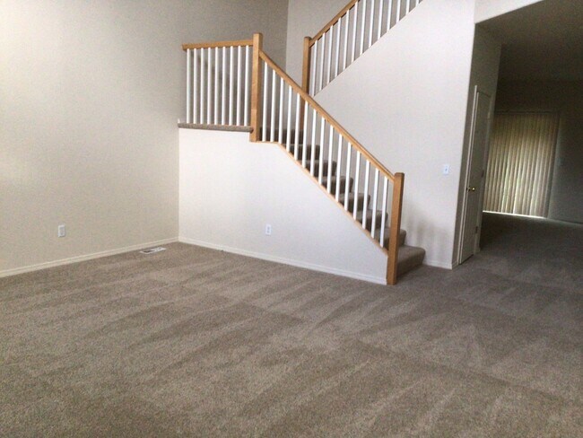 Building Photo - 3BD Home in Salmon Creek