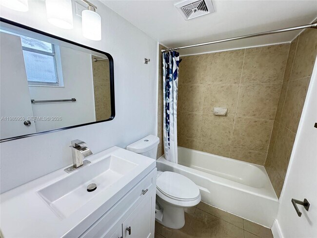 Building Photo - 1800 Sans Souci Blvd