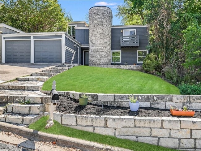 Primary Photo - 6911 Thorncliffe Dr