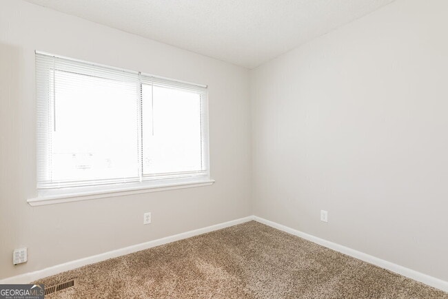 Building Photo - 8721 W Bourne Dr