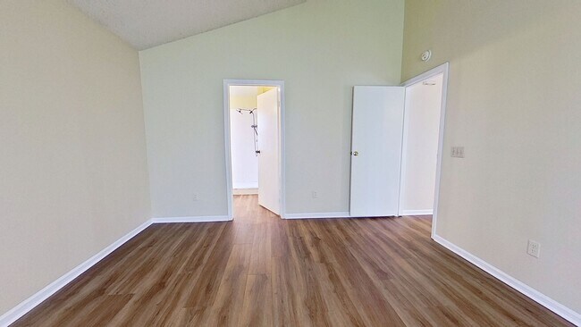 Building Photo - Spacious 4 Bedroom Home in Girvin!