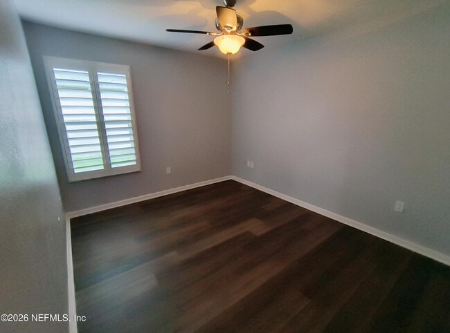 Building Photo - 1211 Sarahs Landing Dr