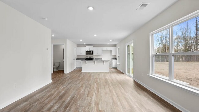 Building Photo - Brand New Spacious Home Move In Ready Now!