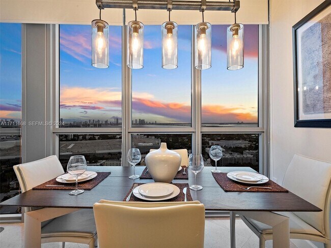 Building Photo - 101 20th St