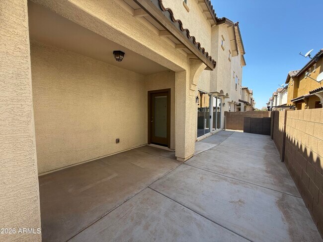 Building Photo - 4258 E Pony Ln