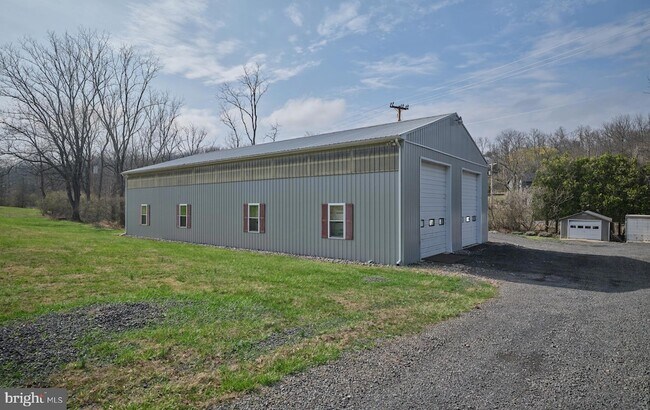 Building Photo - 4325 Lehnenberg Rd