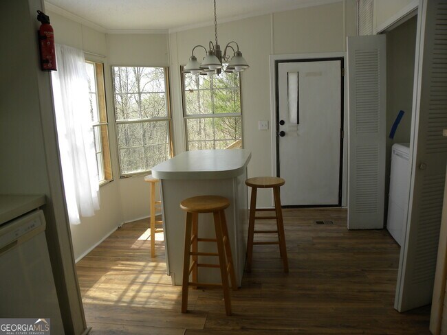 Building Photo - 297 Bell Acres Rd