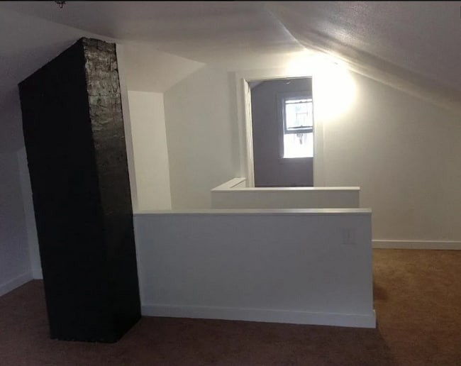 Building Photo - Beaumont-Wilshire Neighborhood! Charming 3-Bedroom Home with Fenced Backyard  & Garage