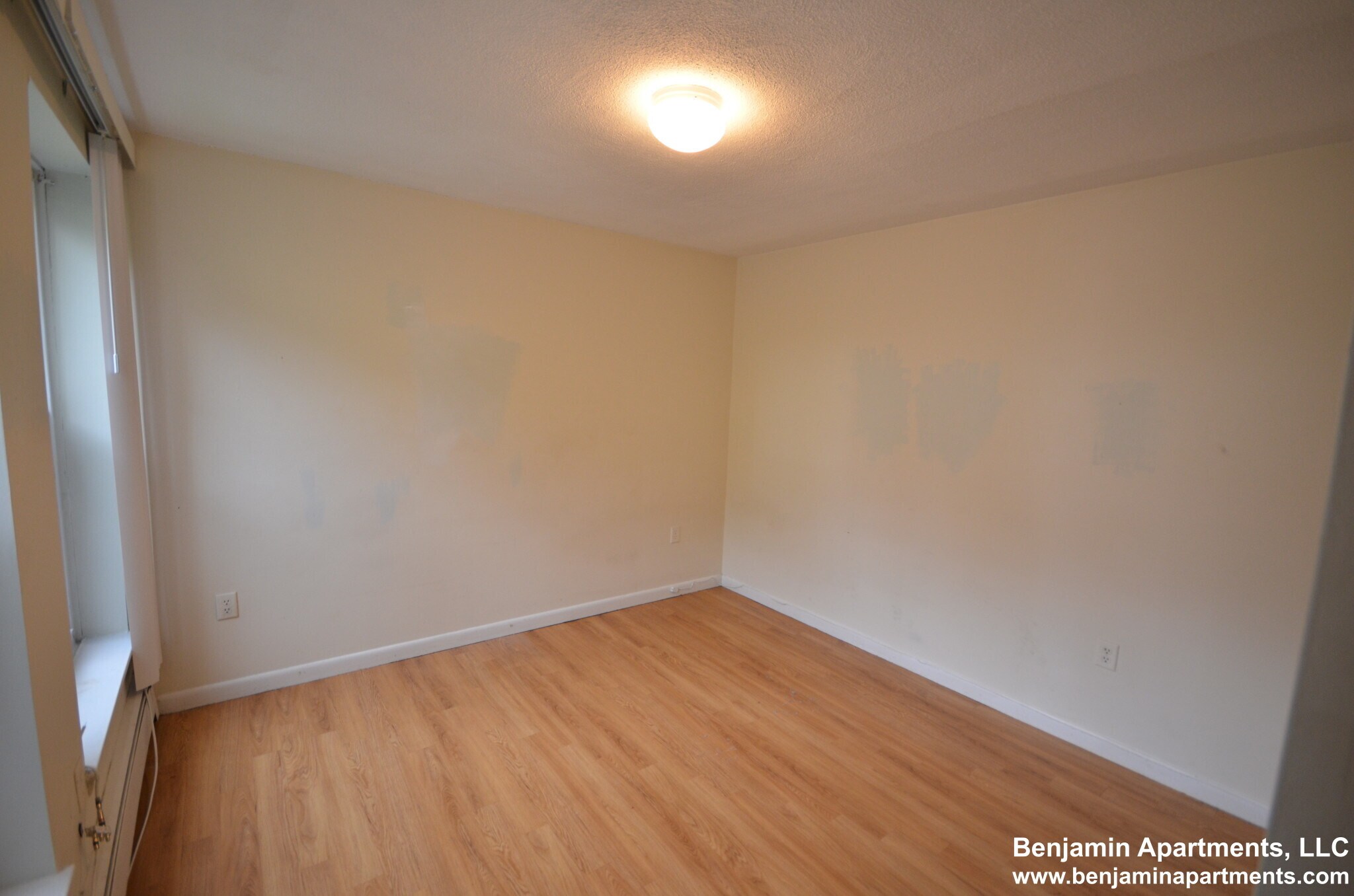 Building Photo - 6 Gerald Rd