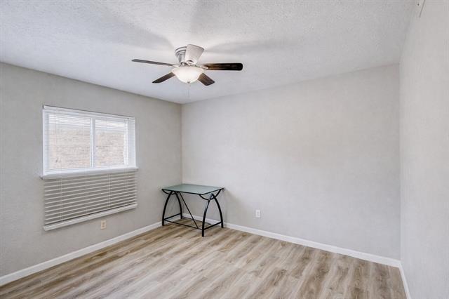 Building Photo - 1208 Crestwood Ct