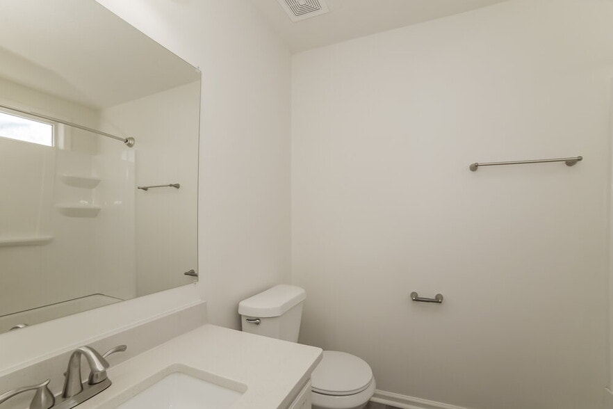 Building Photo - 1052 Winterglen Way