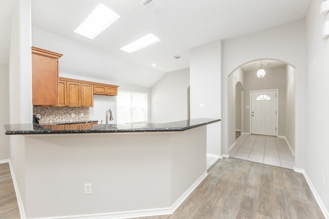 Building Photo - 24502 Drakefield Ct