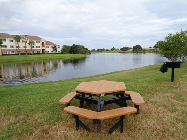 Building Photo - 1851 Long Iron Dr