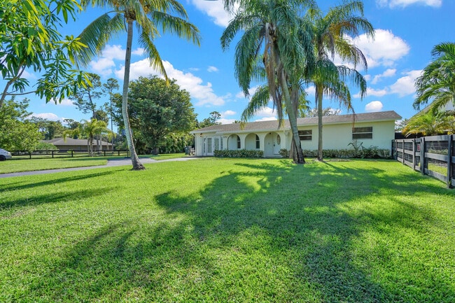 Building Photo - 8392 Pinto Dr