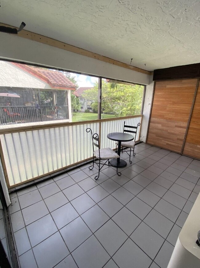 Building Photo - 3006 Congressional Way