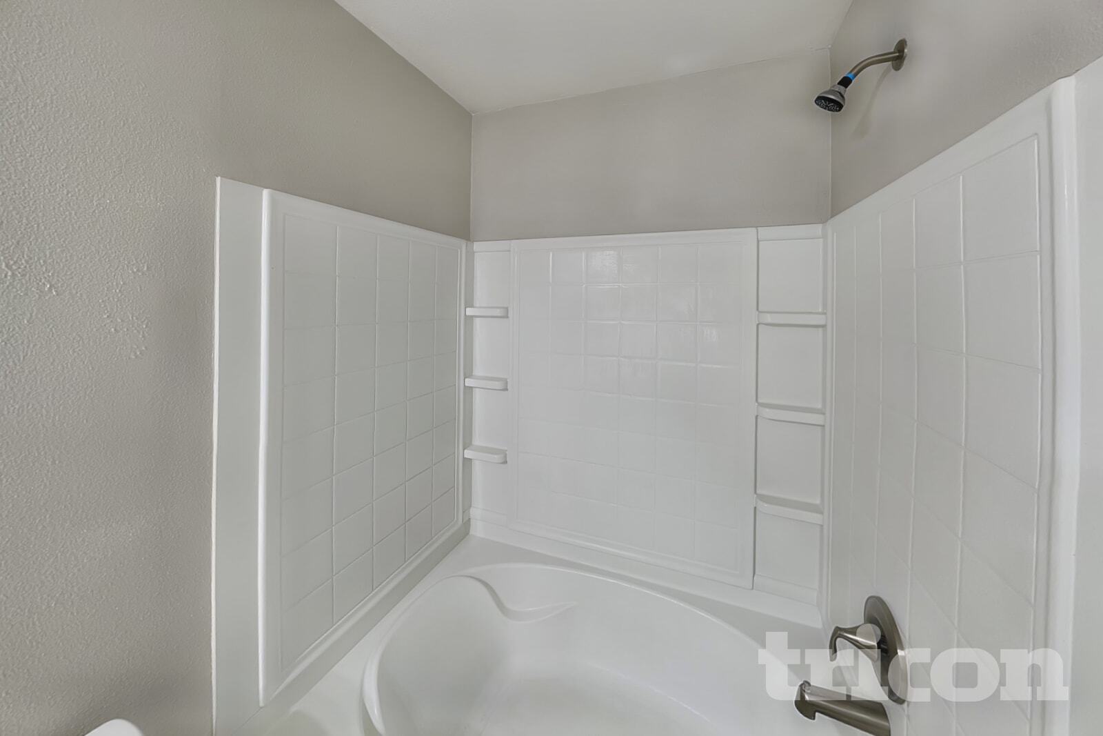 Building Photo - 2336 Blackthorn Dr