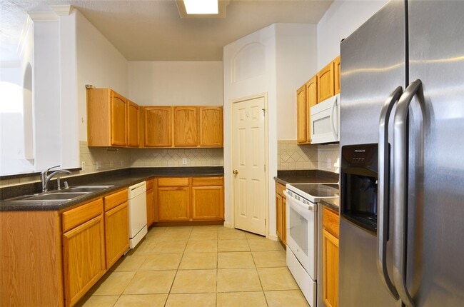 Building Photo - 2710 Grants Lake Blvd