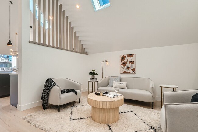 Building Photo - Brand New Luxury Home Near Cherry Creek | ...