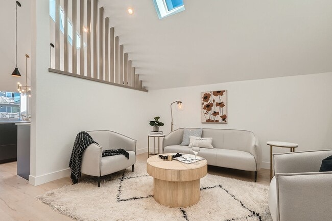 Building Photo - Luxury Home Near Cherry Creek | Sustainabl...