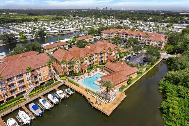 Building Photo - 5000 Culbreath Key Way