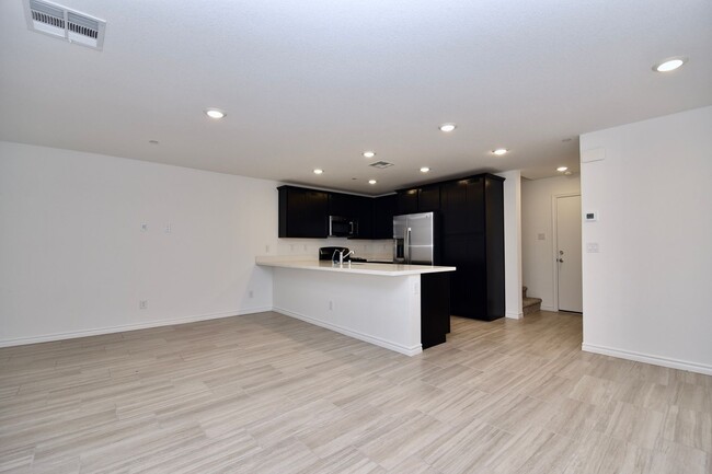 Building Photo - Brand New Build 3-Bedroom Townhome in Nort...