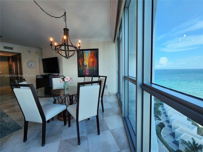 Building Photo - 3101 S Ocean Dr
