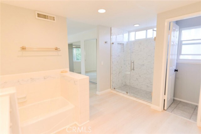 Building Photo - 25592 Leeward Dr