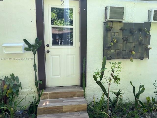 Building Photo - 410 NW 31st St