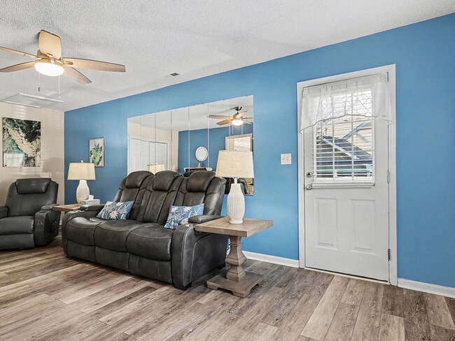 Building Photo - Earn Wealth While Leasing - Like a Homeowner - Lease to Own