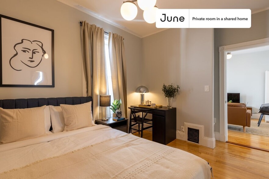 Building Photo - Room in Shared 4 bed/2 bath home