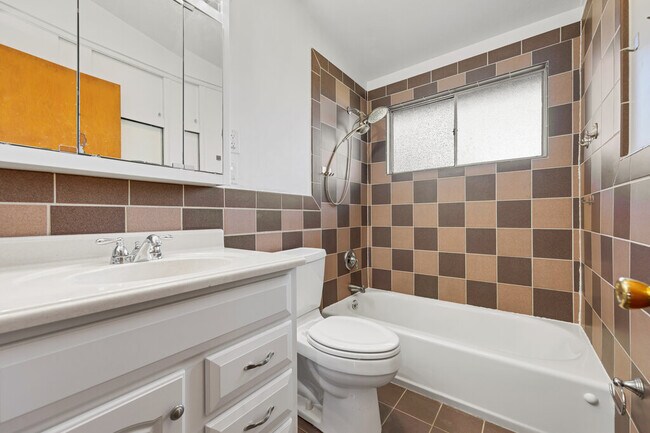 Building Photo - 1039 Coffey Ct