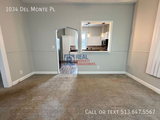 Building Photo - 1034 Del Monte Pl