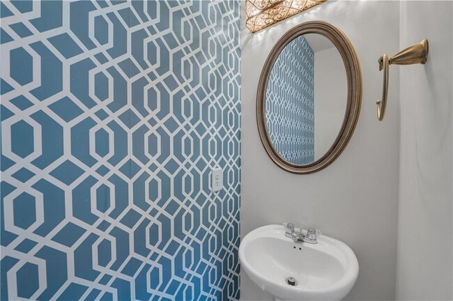 Building Photo - 1737 Liberty Pkwy NW