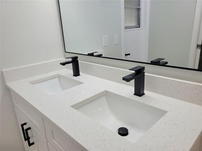 Building Photo - 1076 Country Cove Ct