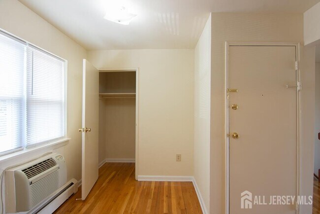 Building Photo - 9 Koster Blvd